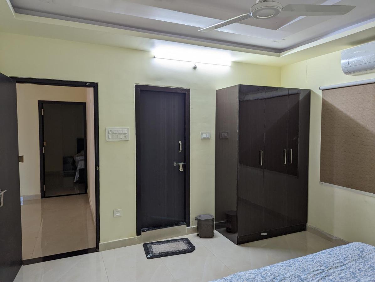 Ramya Grand Appartement Visakhapatnam Buitenkant foto