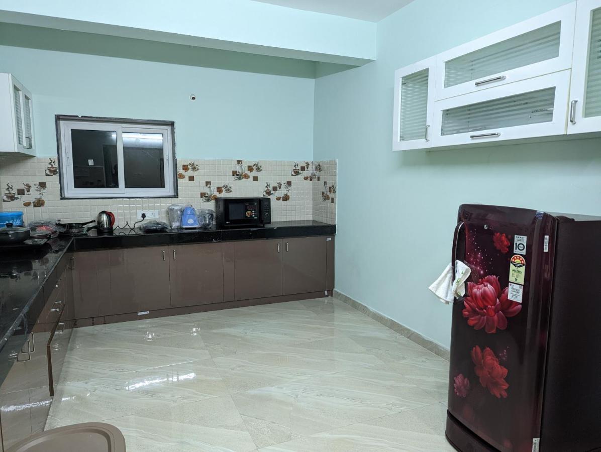 Ramya Grand Appartement Visakhapatnam Buitenkant foto